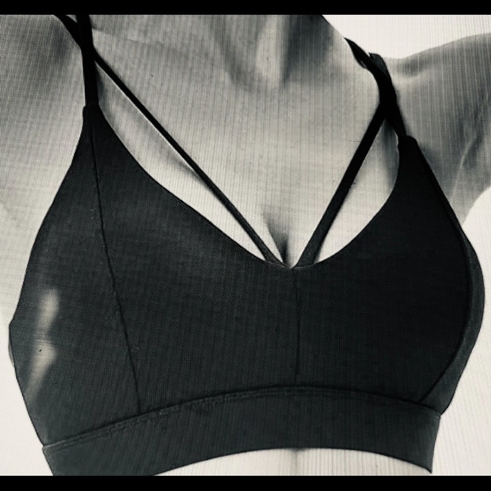 Sports bra
